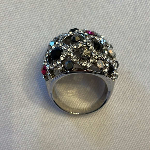 Unique Cocktail ring - Picture 3 of 5
